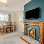 3 Bed In Workington Oc-92628 *